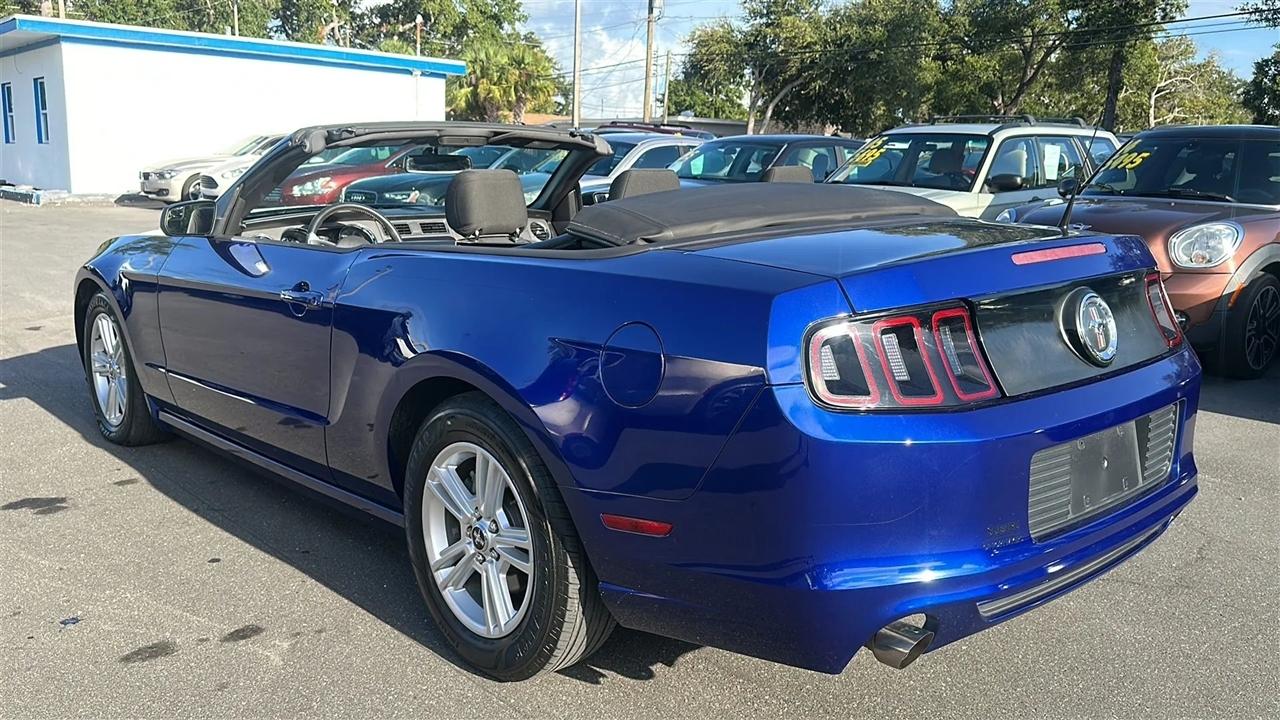 Ford Mustang  2014
