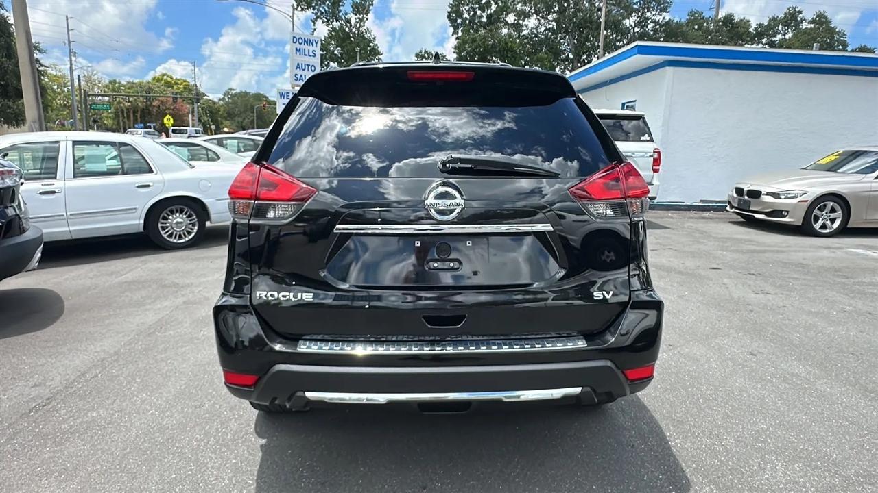 Nissan Rogue  2017