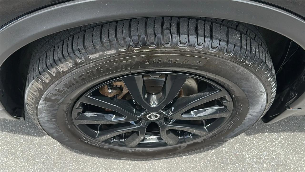 Nissan Rogue  2017