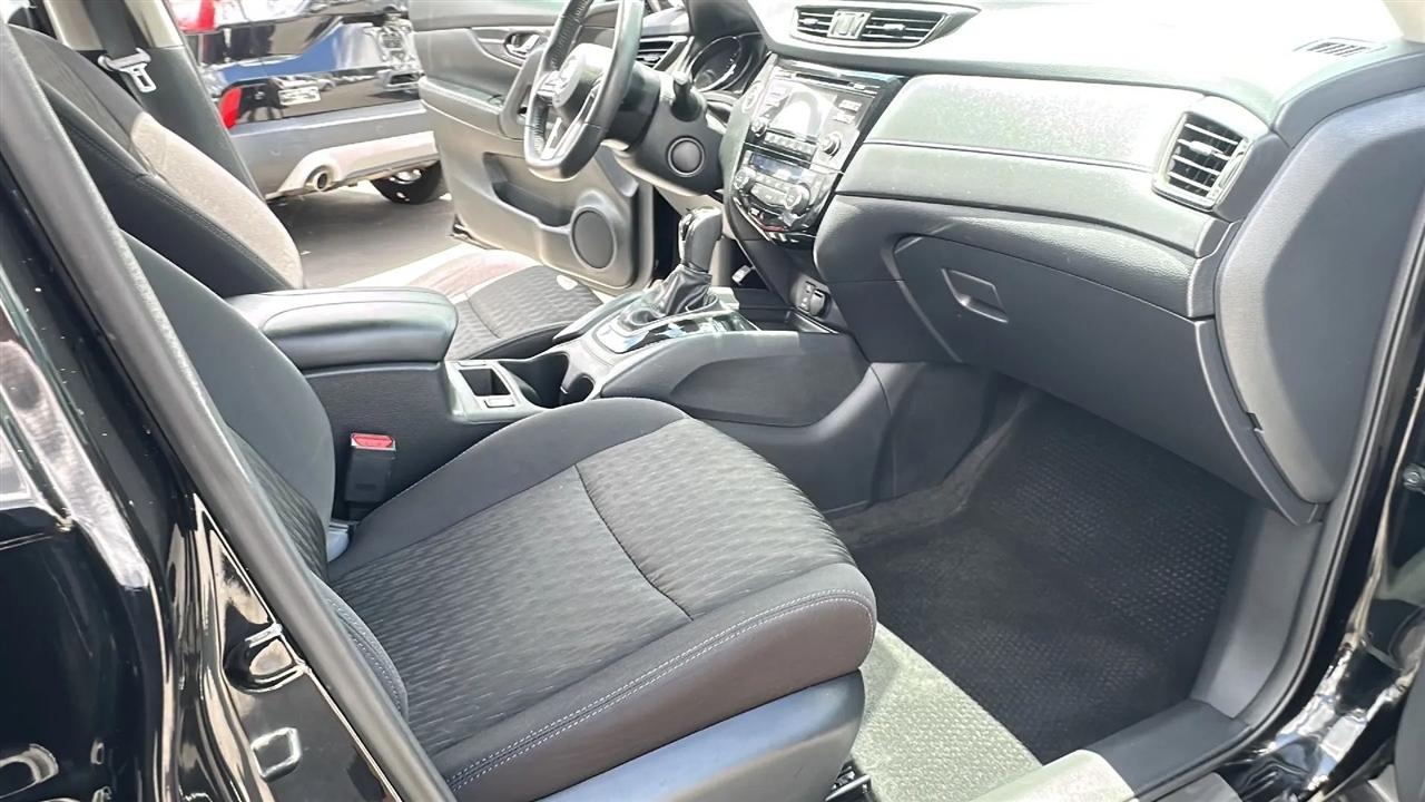 Nissan Rogue  2017