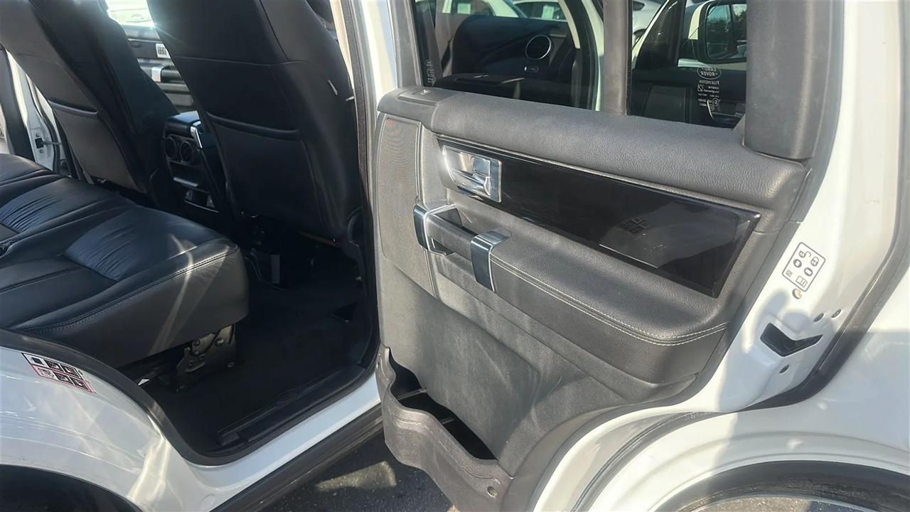 Land Rover LR4  2012