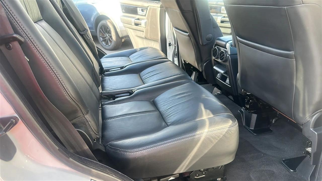 Land Rover LR4  2012