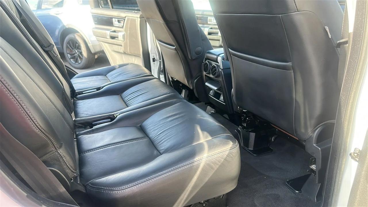 Land Rover LR4  2012