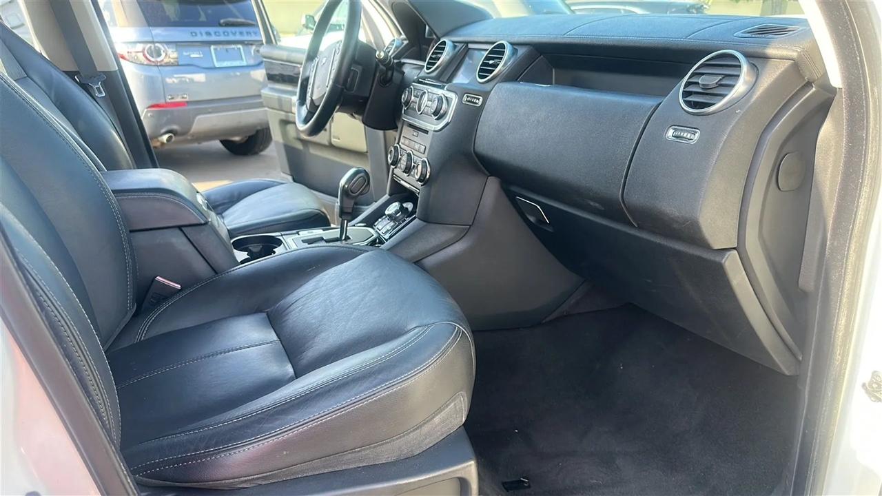 Land Rover LR4  2012