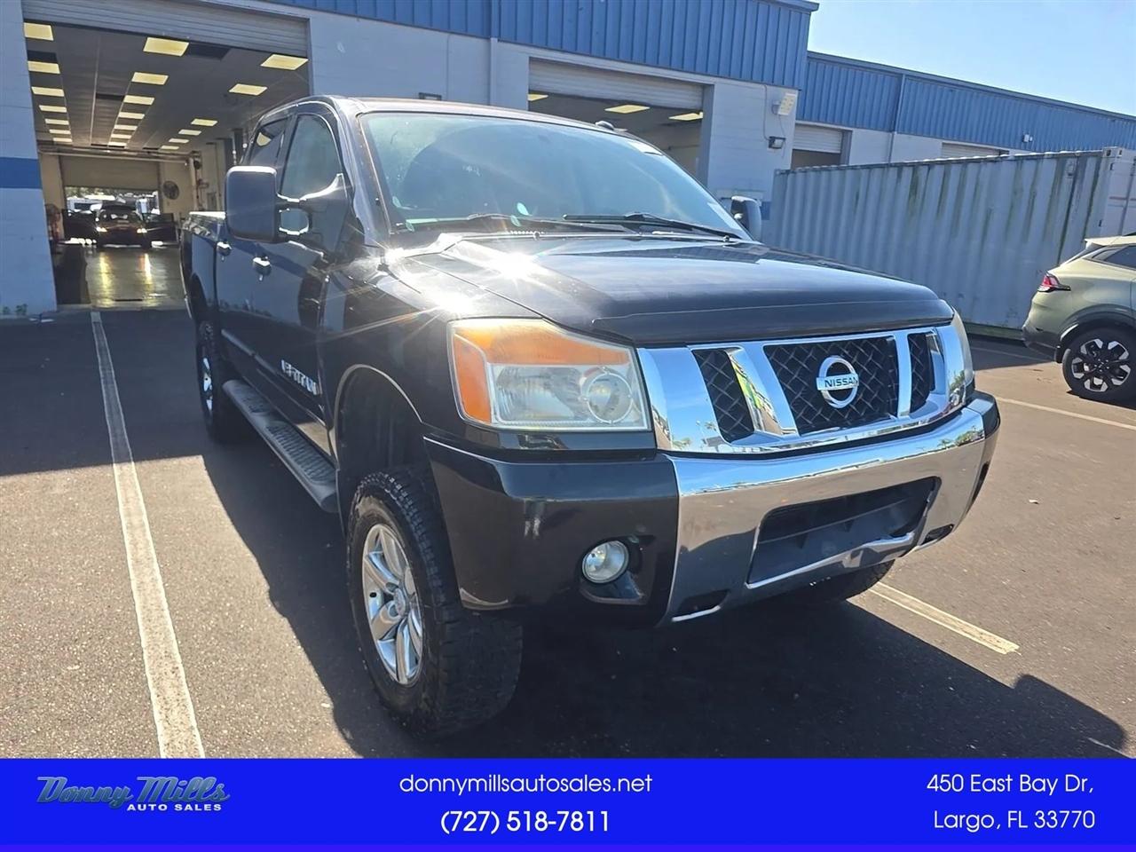 Nissan Titan  2013
