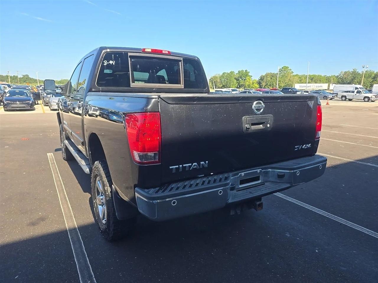 Nissan Titan  2013