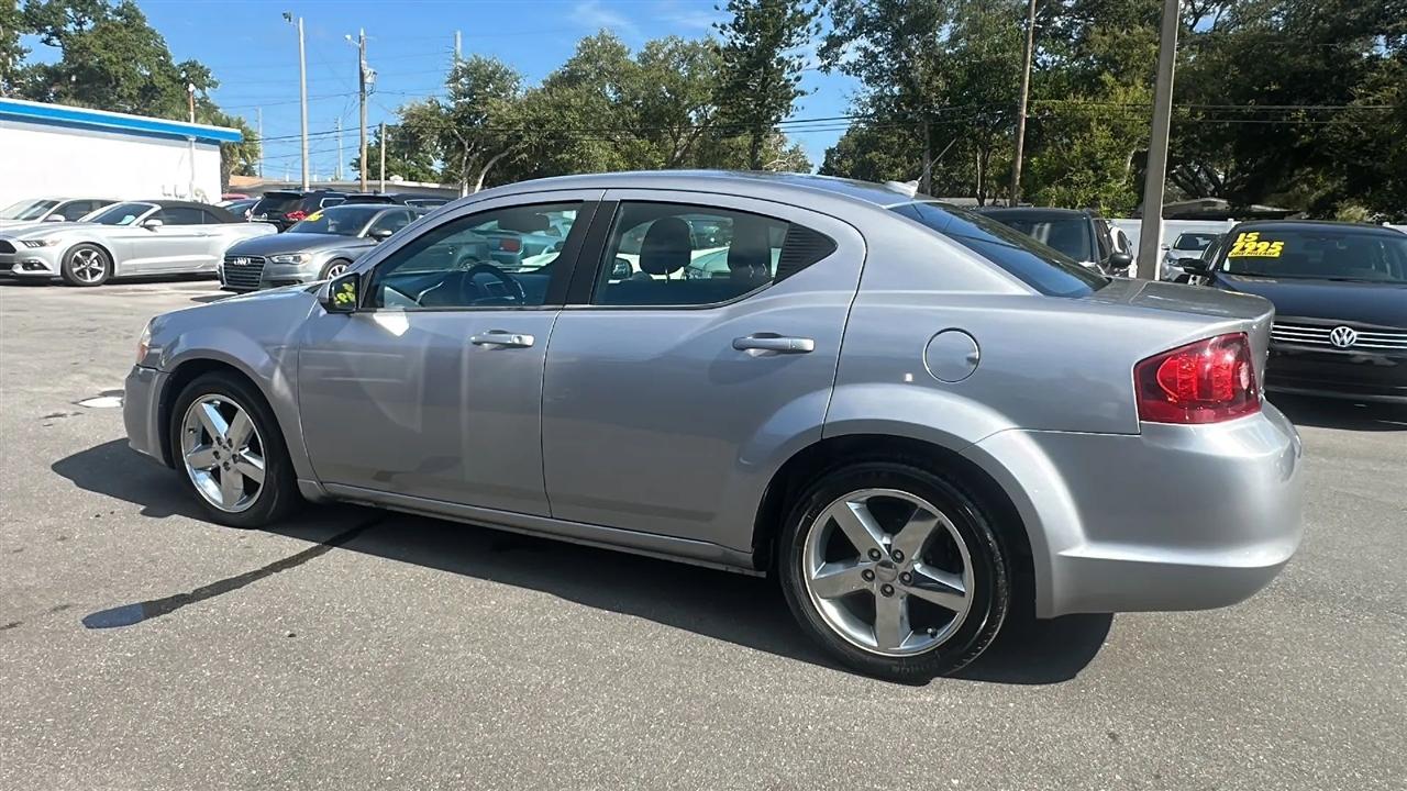 Dodge Avenger  2013