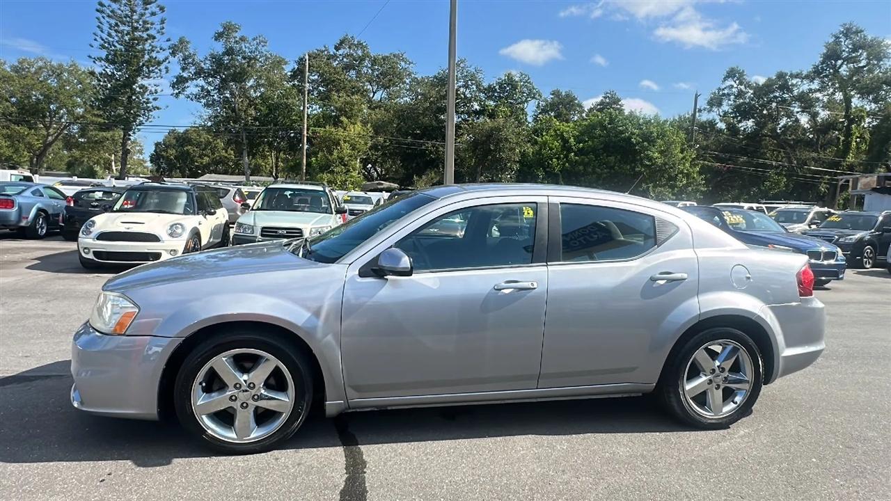 Dodge Avenger  2013