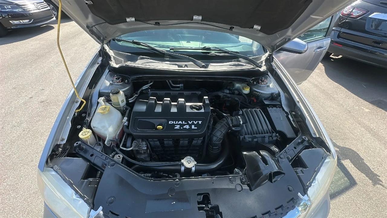 Dodge Avenger  2013