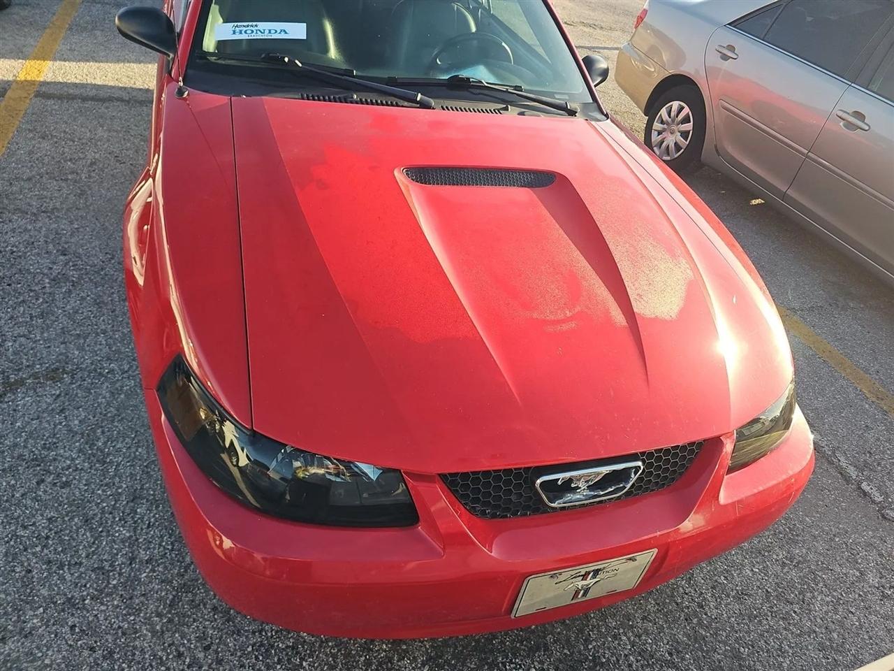 Ford Mustang  2002