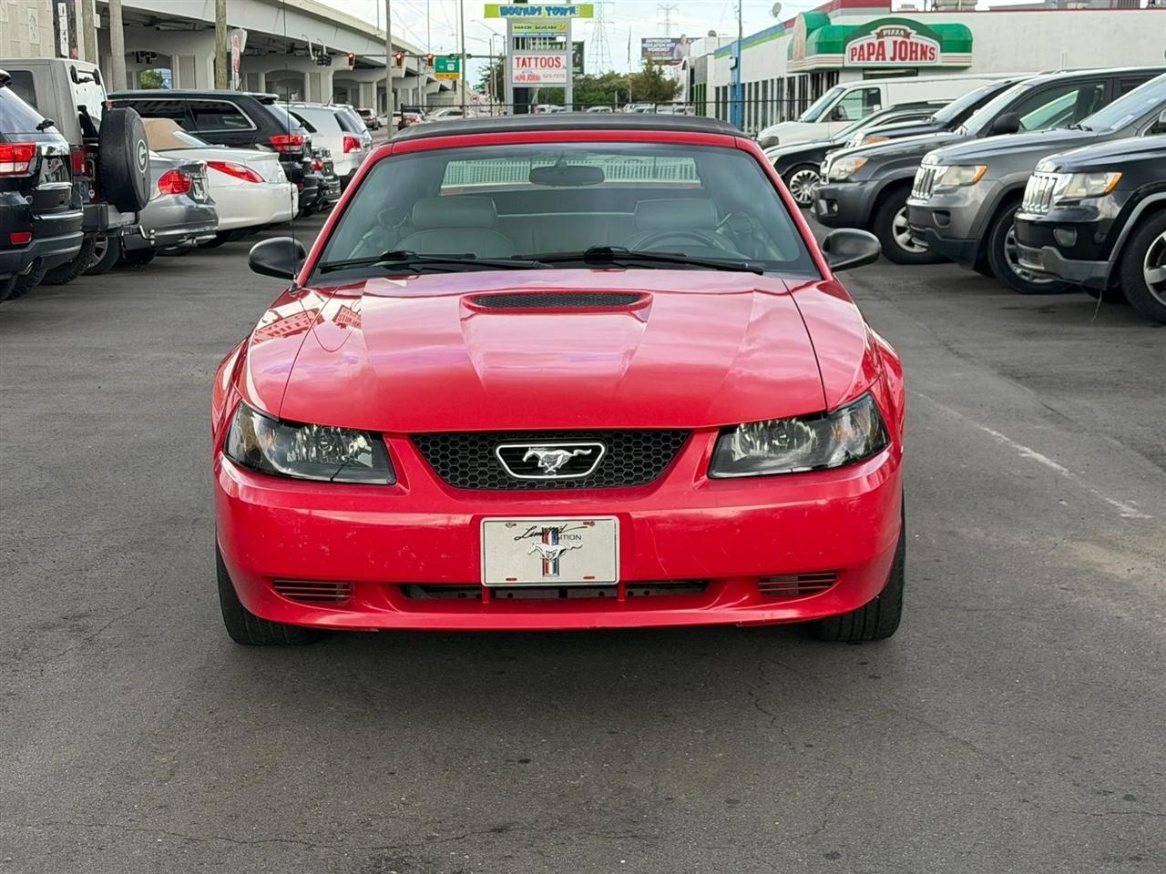 Ford Mustang  2002