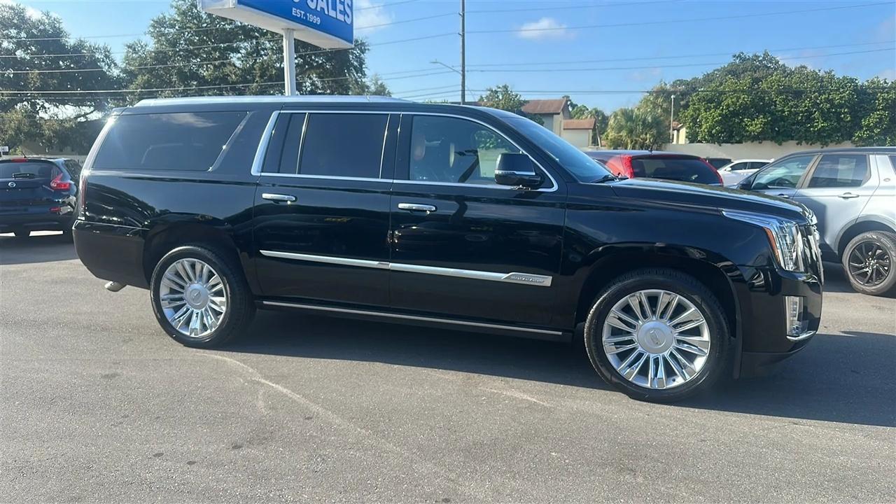 Cadillac Escalade ESV  2016