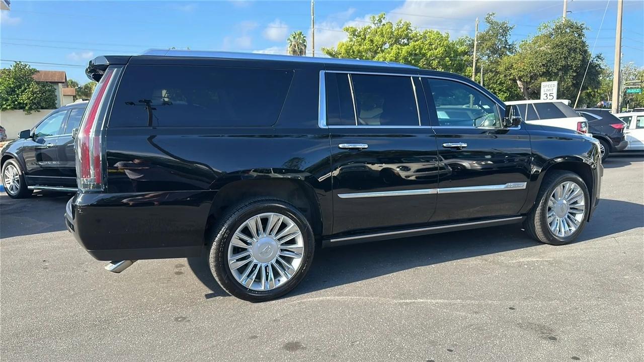Cadillac Escalade ESV  2016