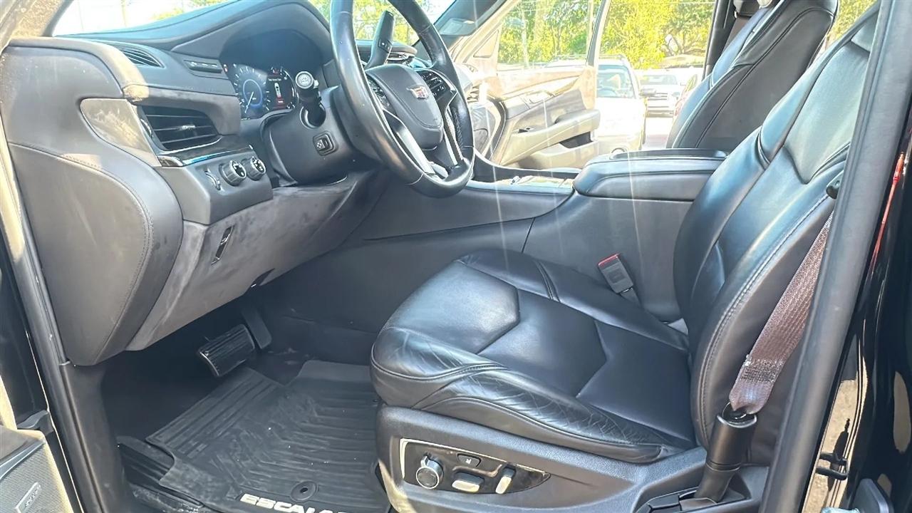 Cadillac Escalade ESV  2016