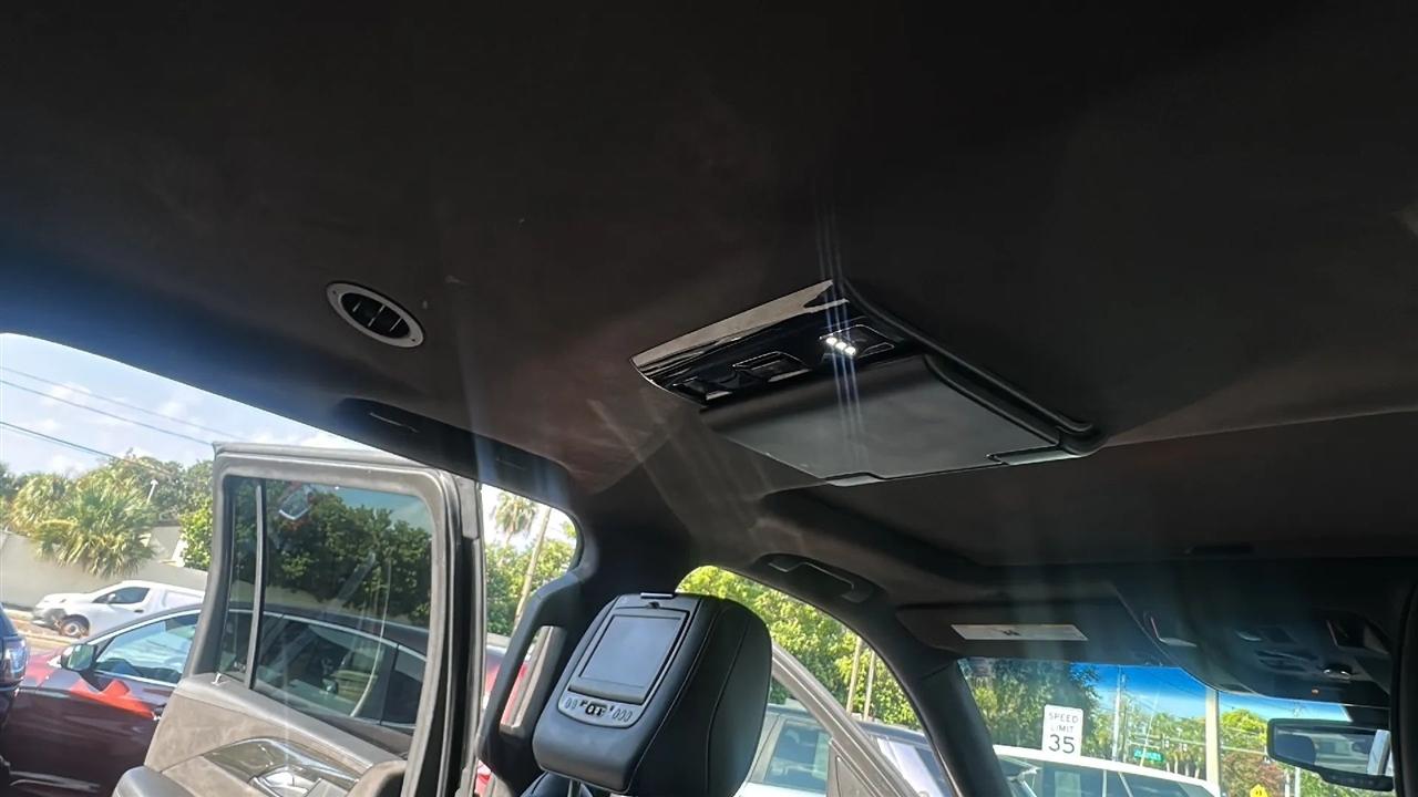 Cadillac Escalade ESV  2016