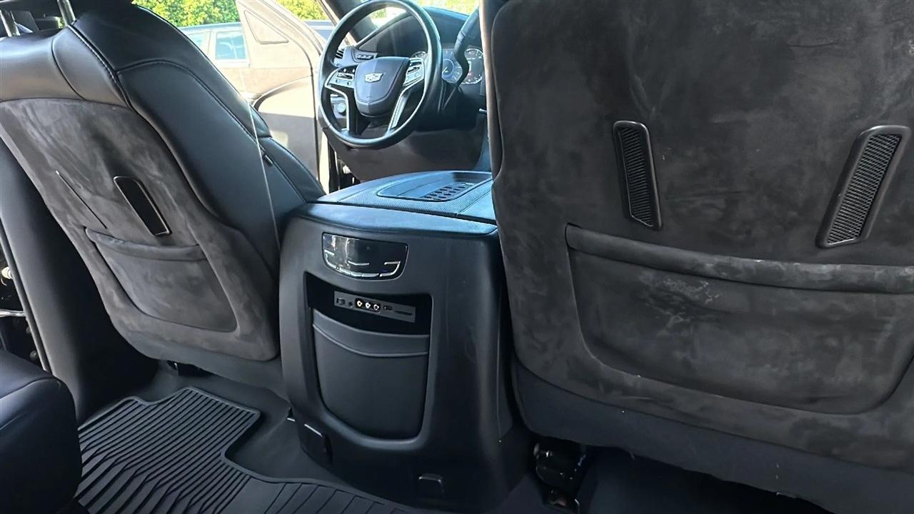 Cadillac Escalade ESV  2016