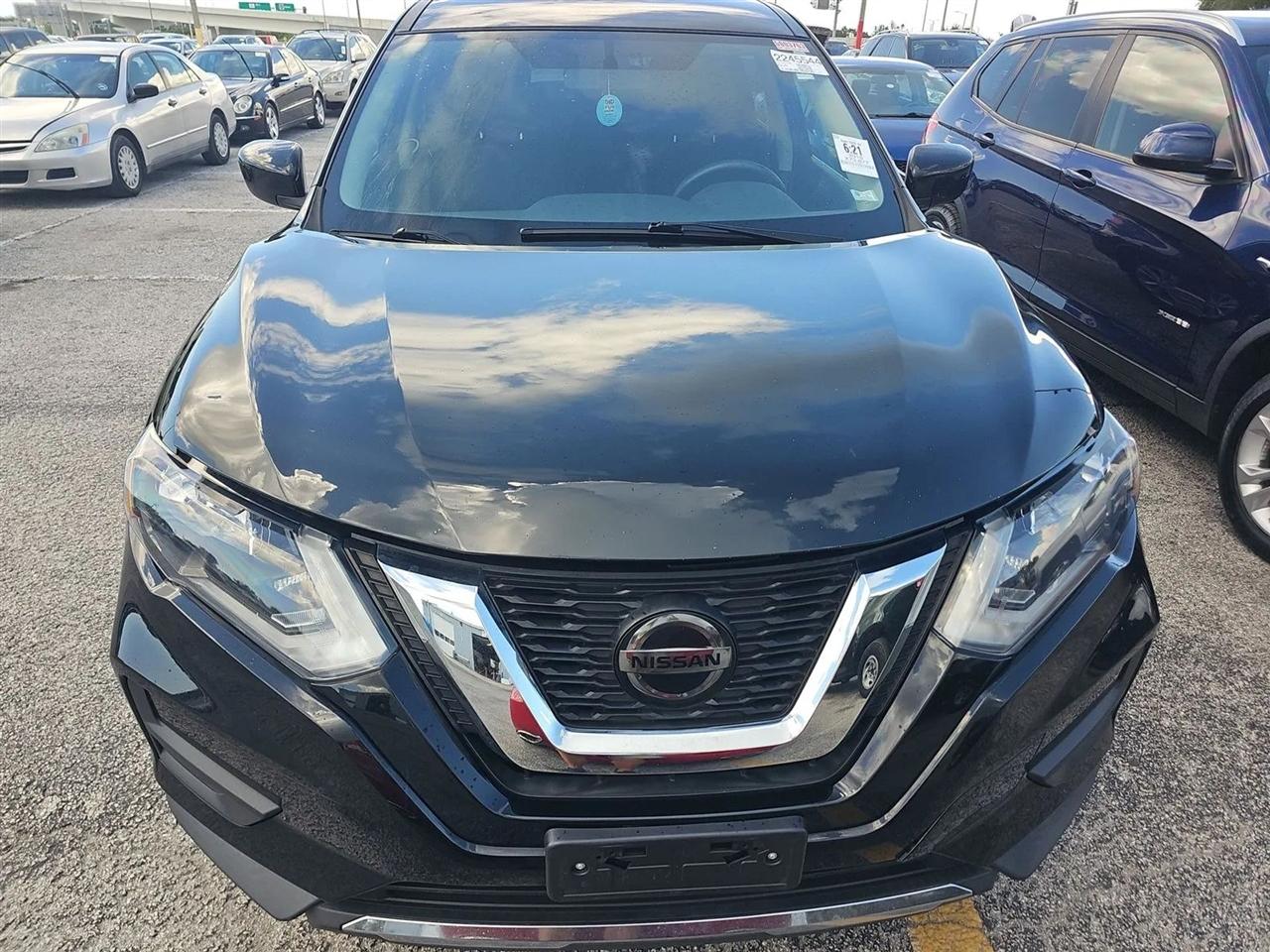 Nissan Rogue  2018