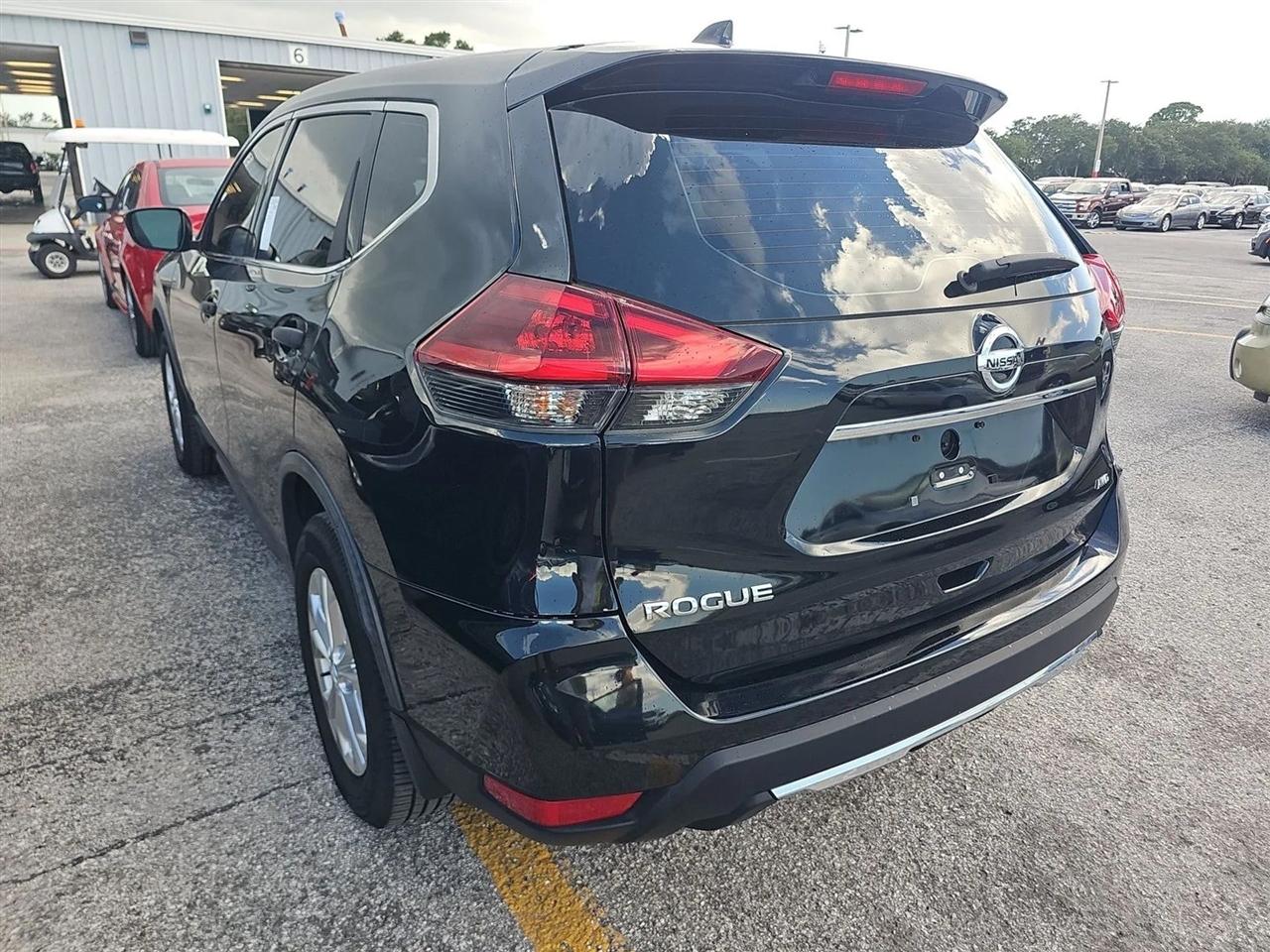 Nissan Rogue  2018