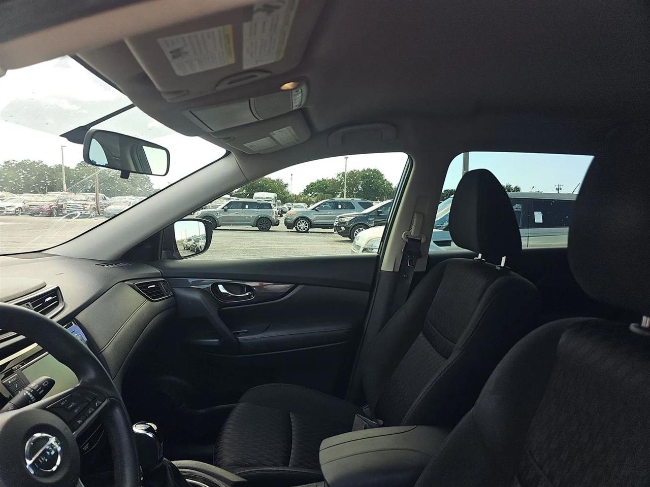Nissan Rogue  2018