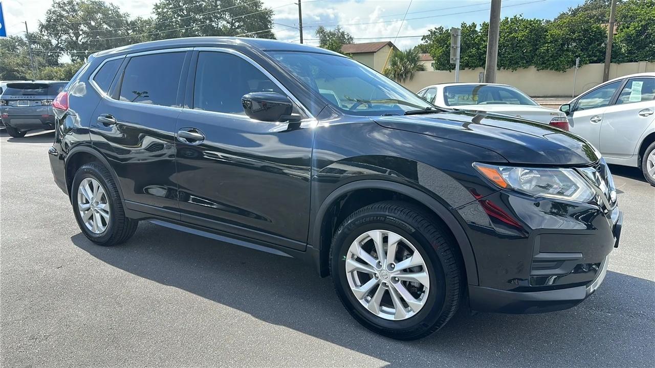 Nissan Rogue  2018
