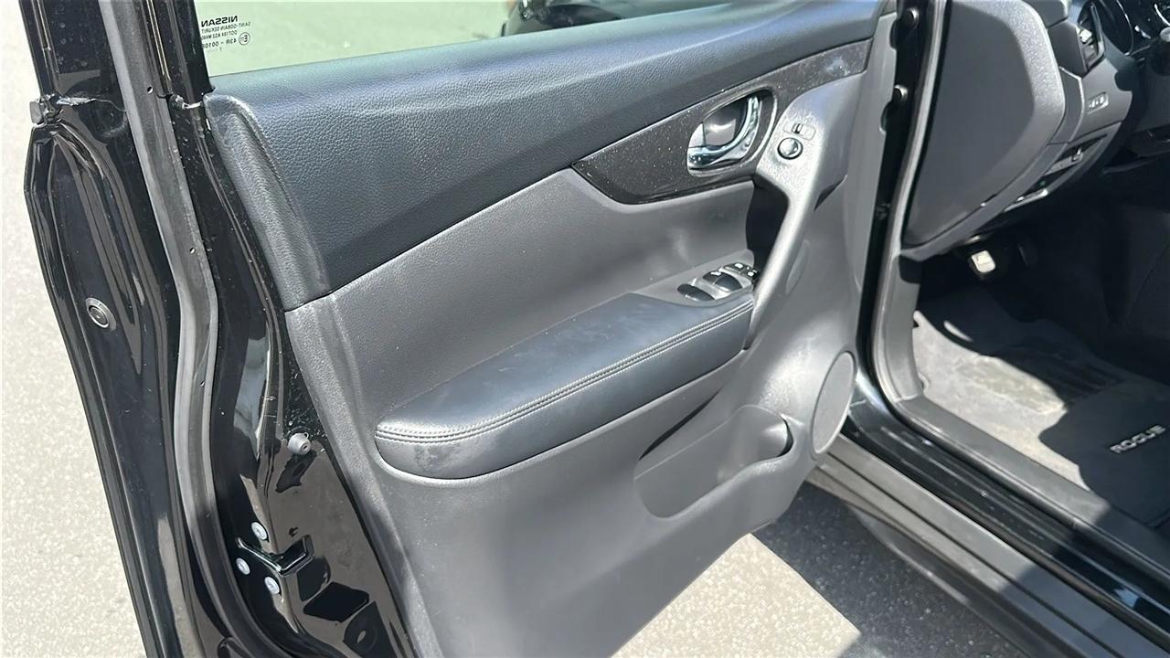 Nissan Rogue  2018