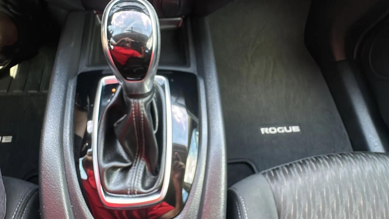 Nissan Rogue  2018