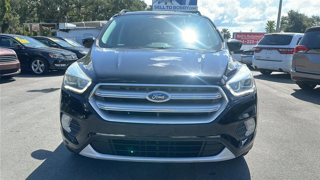 Ford Escape  2017