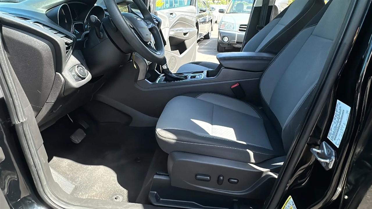 Ford Escape  2017