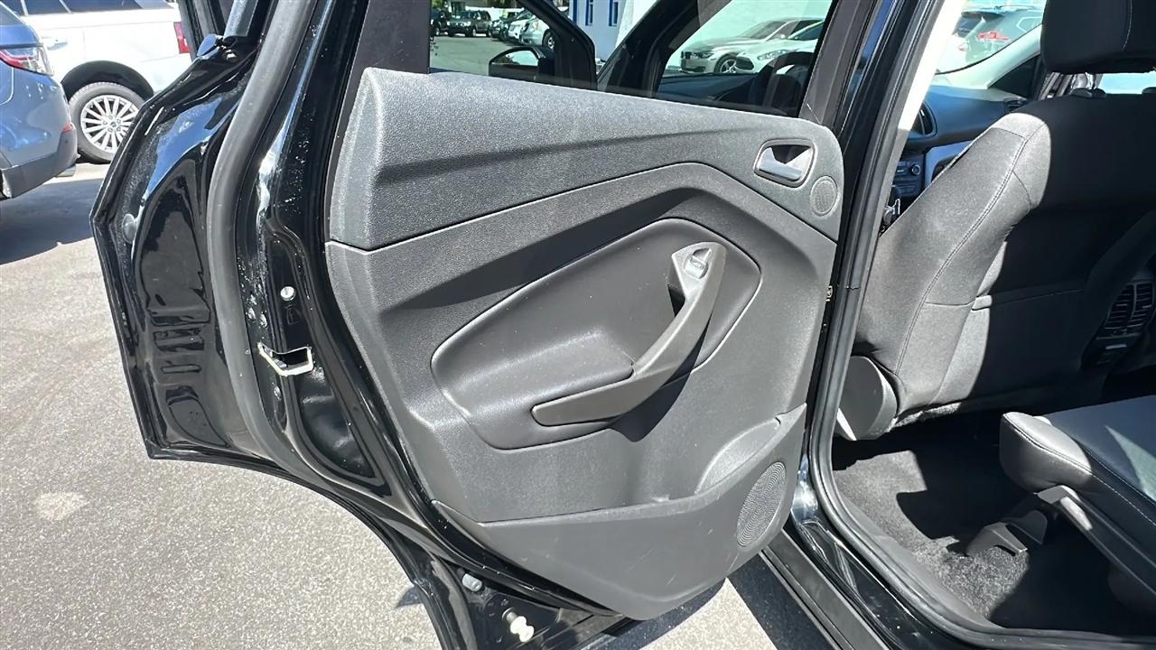 Ford Escape  2017