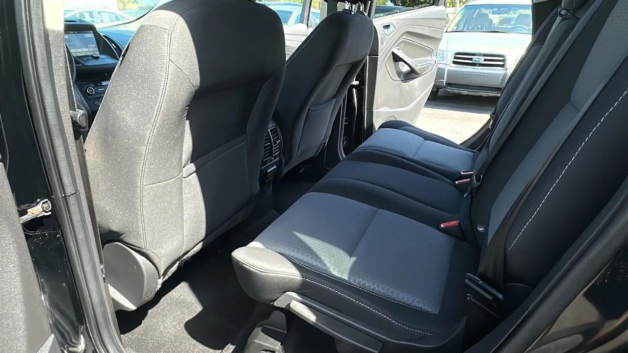 Ford Escape  2017