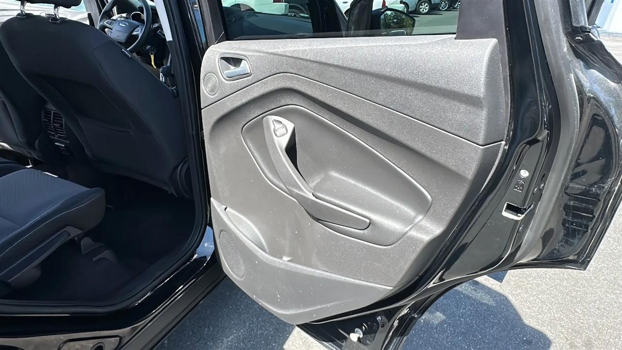 Ford Escape  2017