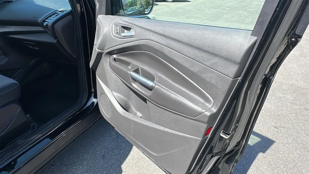Ford Escape  2017