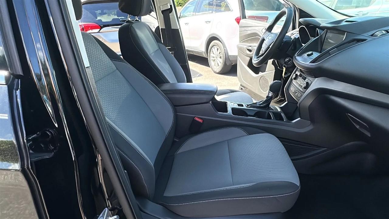 Ford Escape  2017