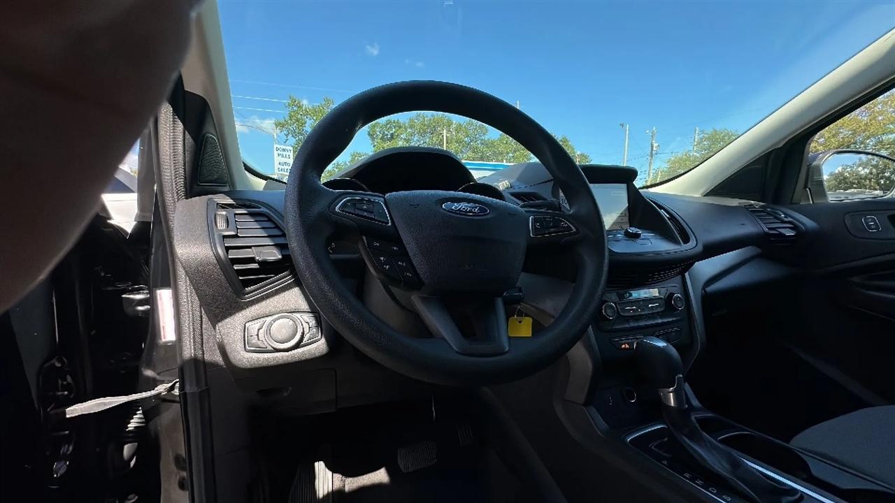 Ford Escape  2017