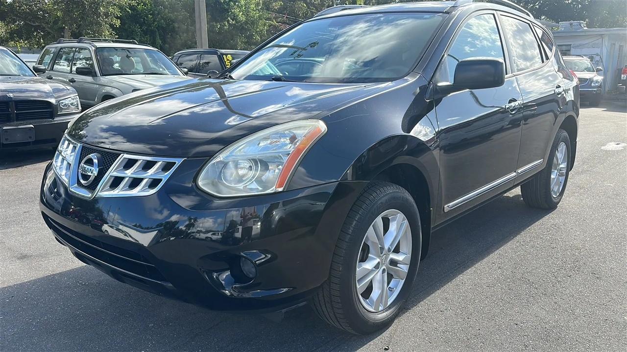 Nissan Rogue  2012