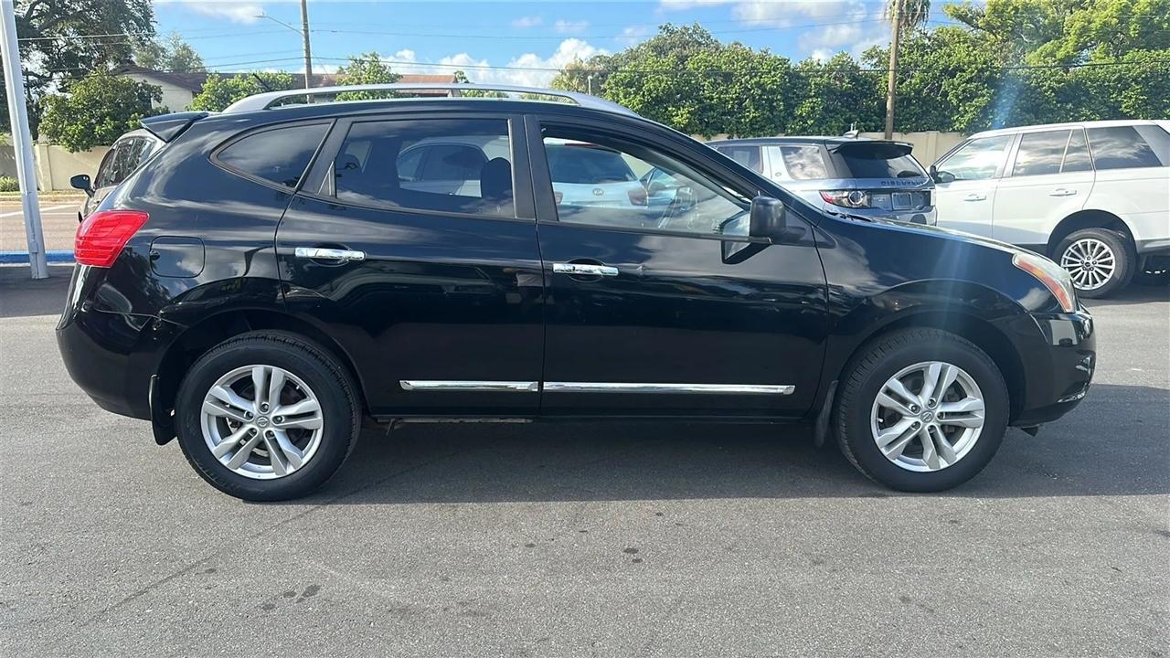 Nissan Rogue  2012