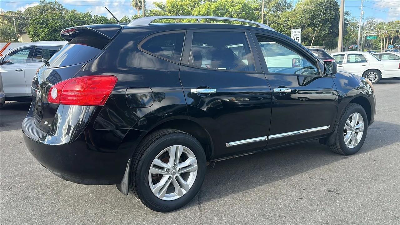 Nissan Rogue  2012