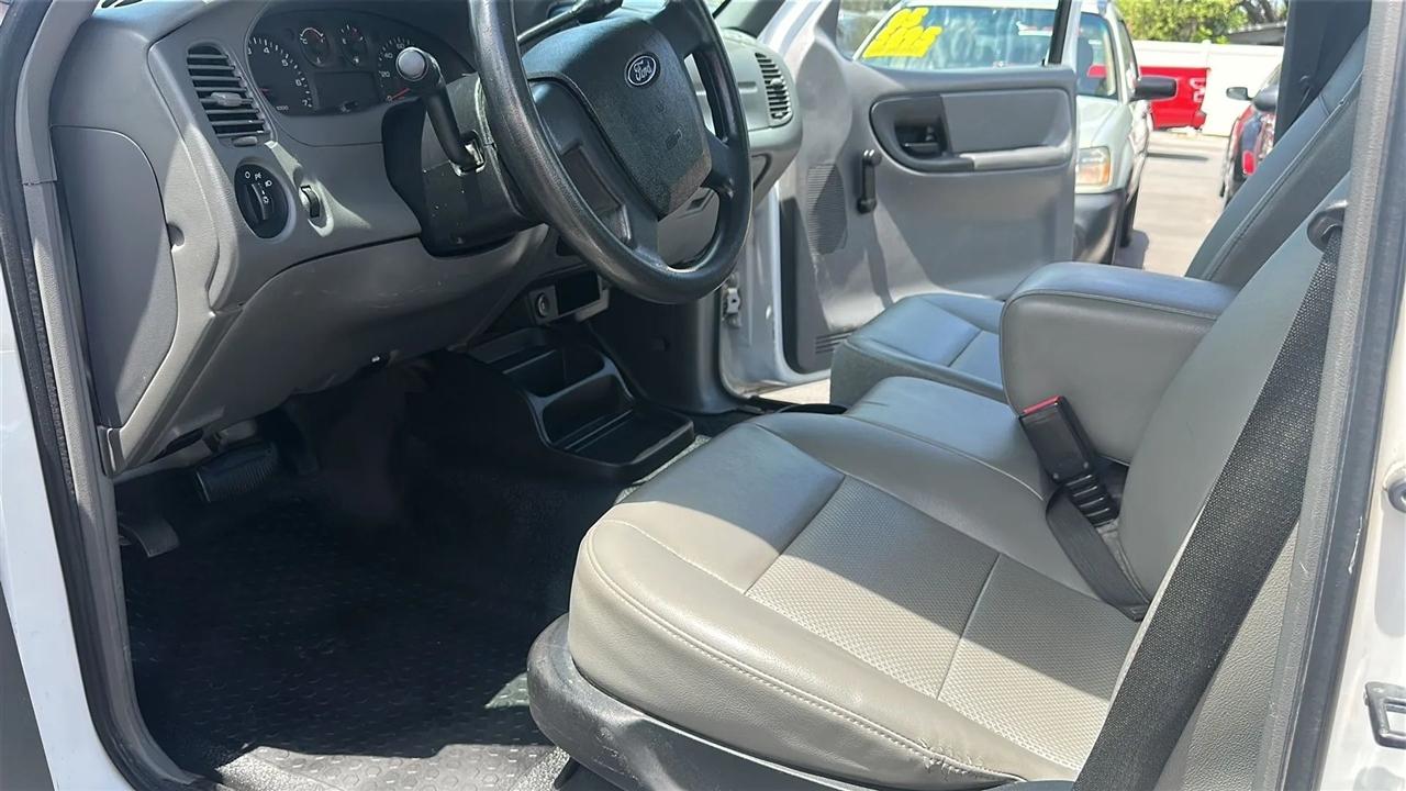 Ford Ranger  2010
