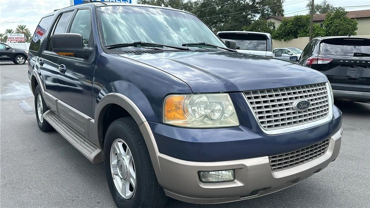 Ford Expedition  2004