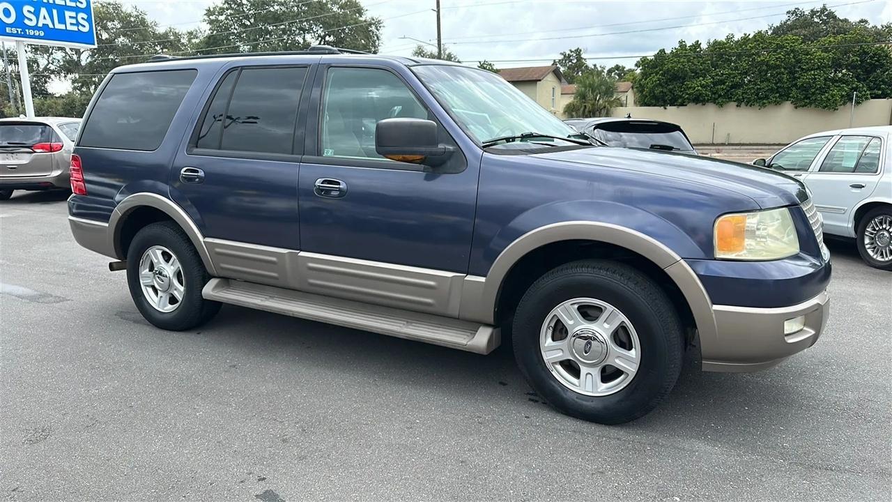 Ford Expedition  2004