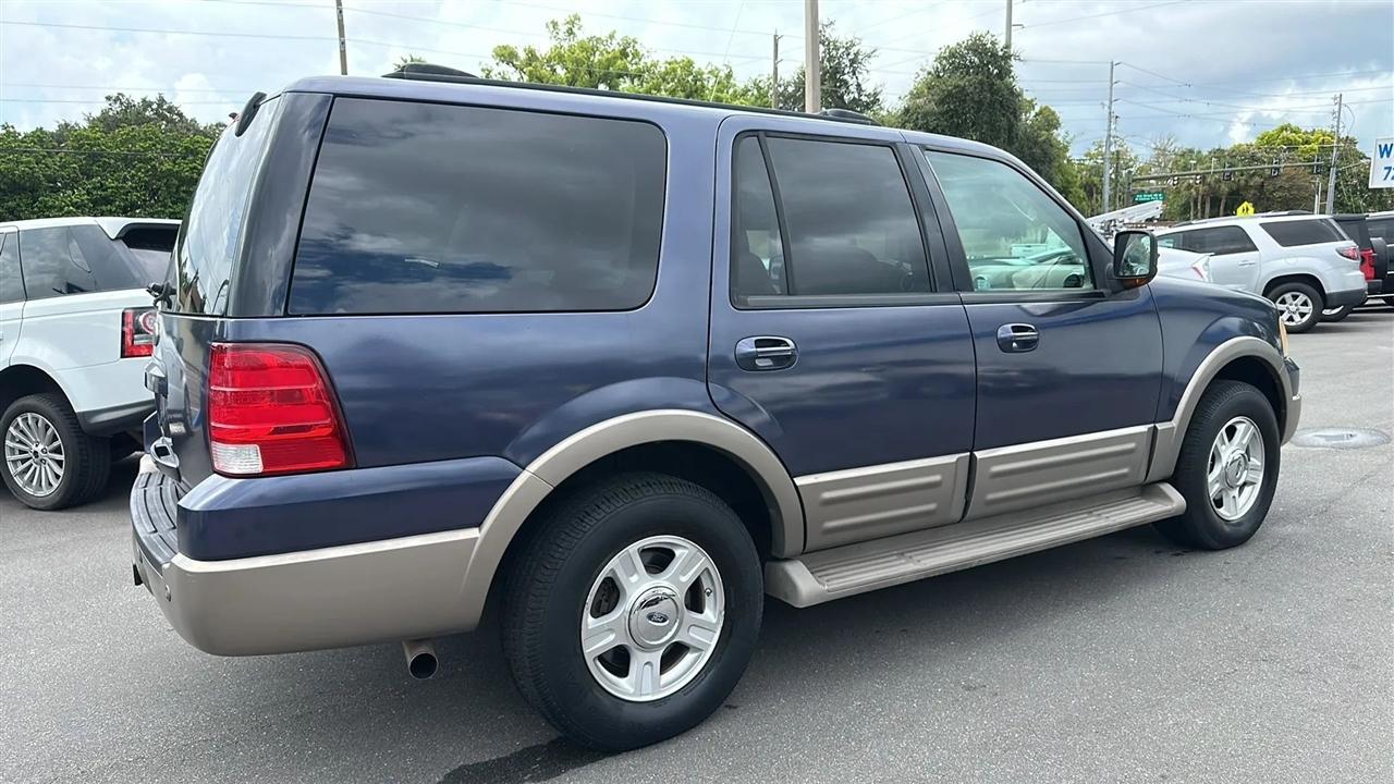Ford Expedition  2004