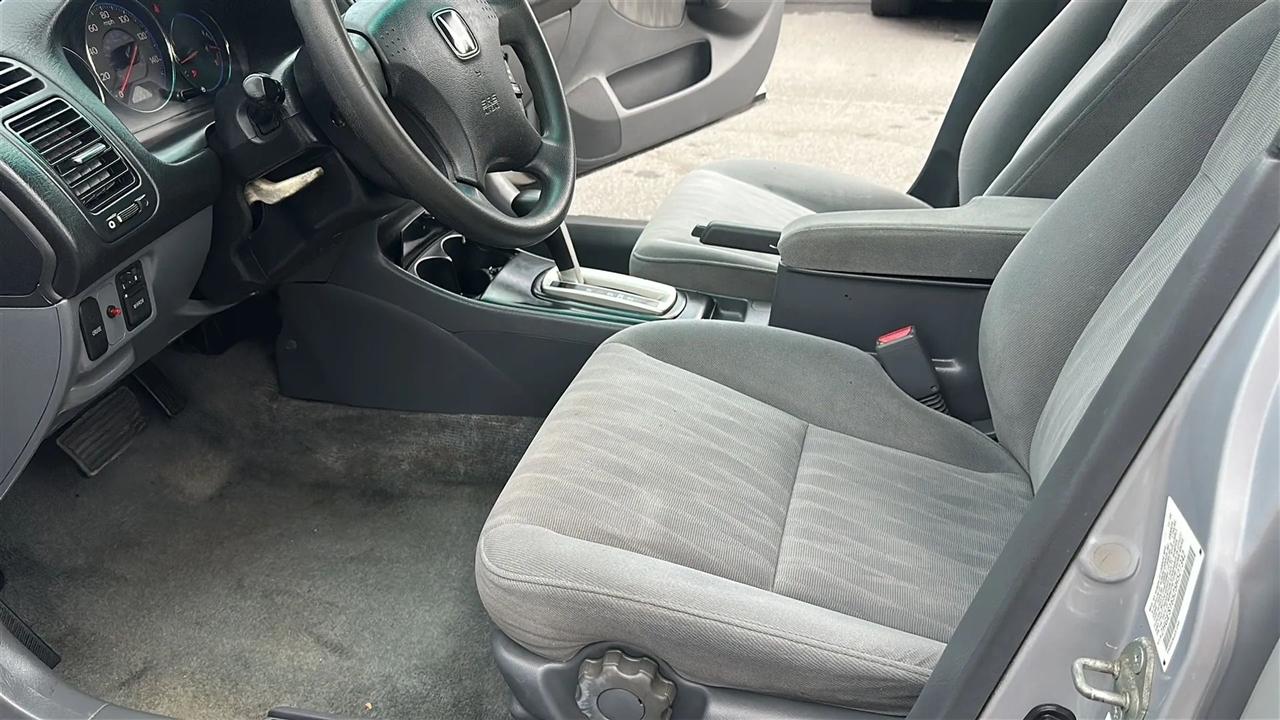 Honda Civic Sdn  2005