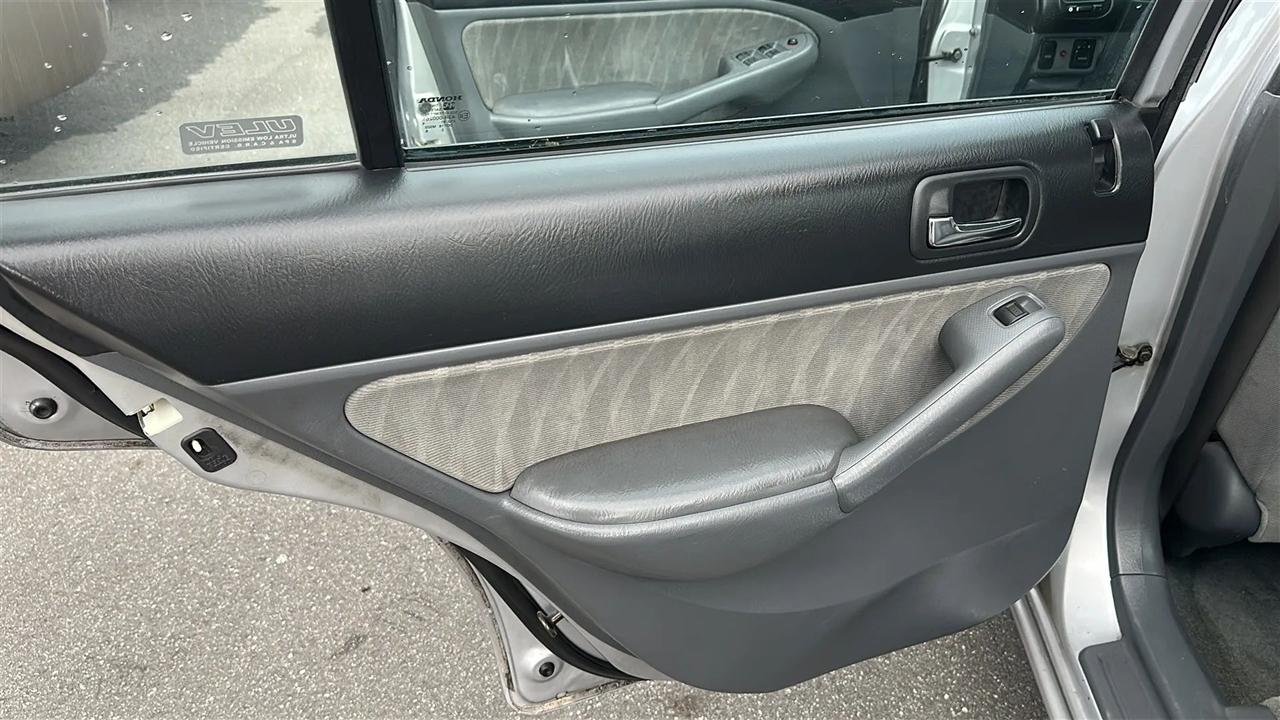 Honda Civic Sdn  2005