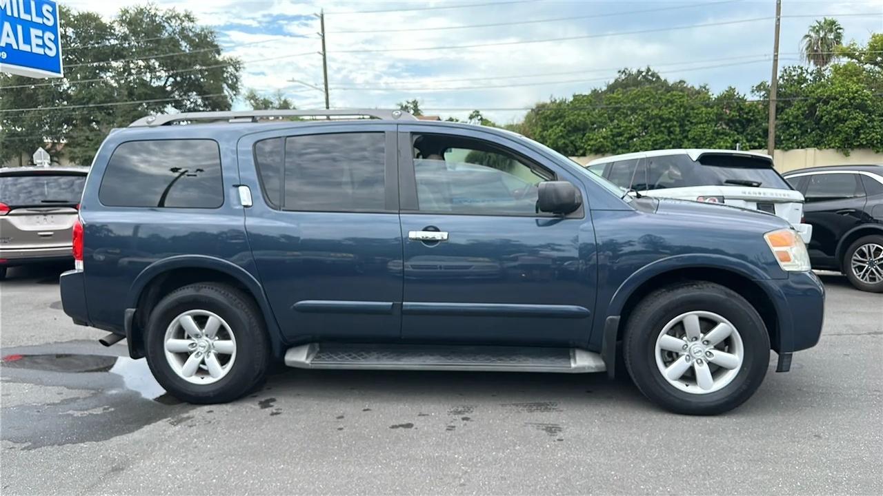 Nissan Armada  2015