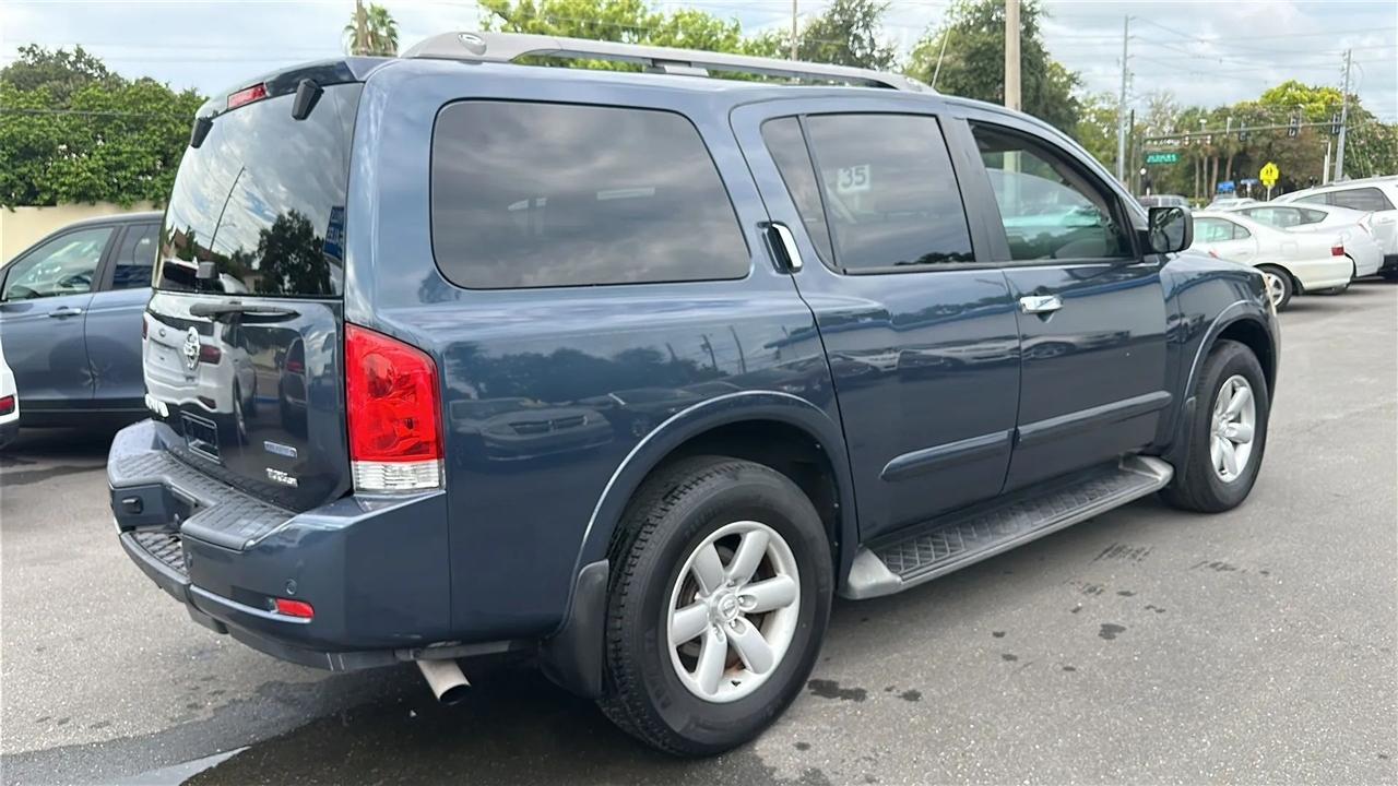 Nissan Armada  2015