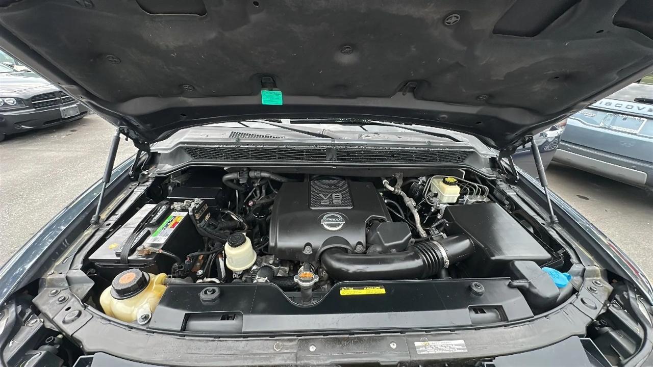 Nissan Armada  2015