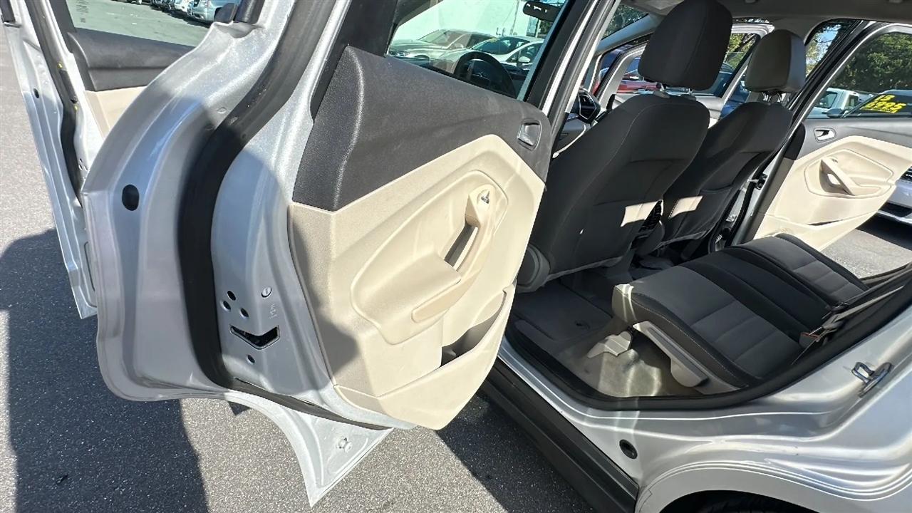 Ford C-Max Hybrid  2013