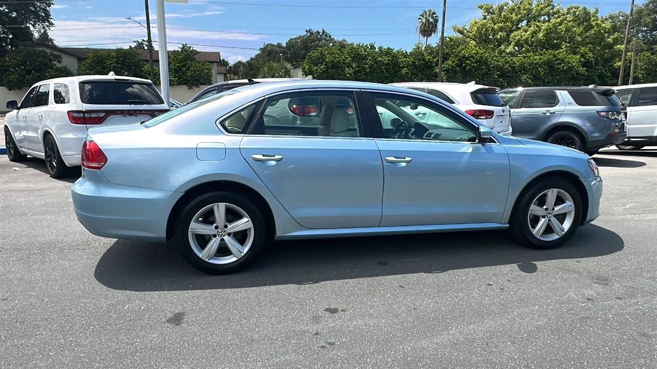 Volkswagen Passat  2013