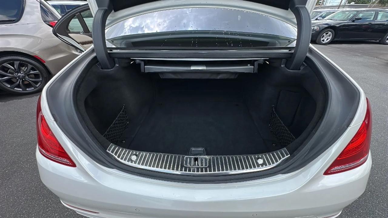 Mercedes-Benz S-Class  2017