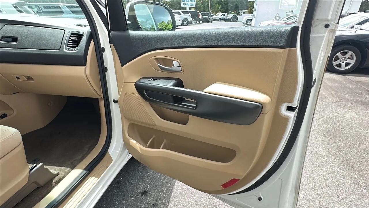 Kia Sedona  2016